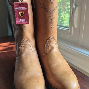 NWT Ariat Country Western Cowboy Leather Boots Women 6.5B
